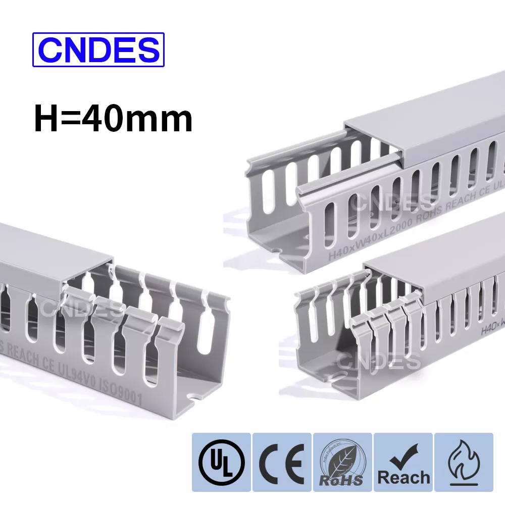 PVC kanal za ožičenje z režami višine 40 mm