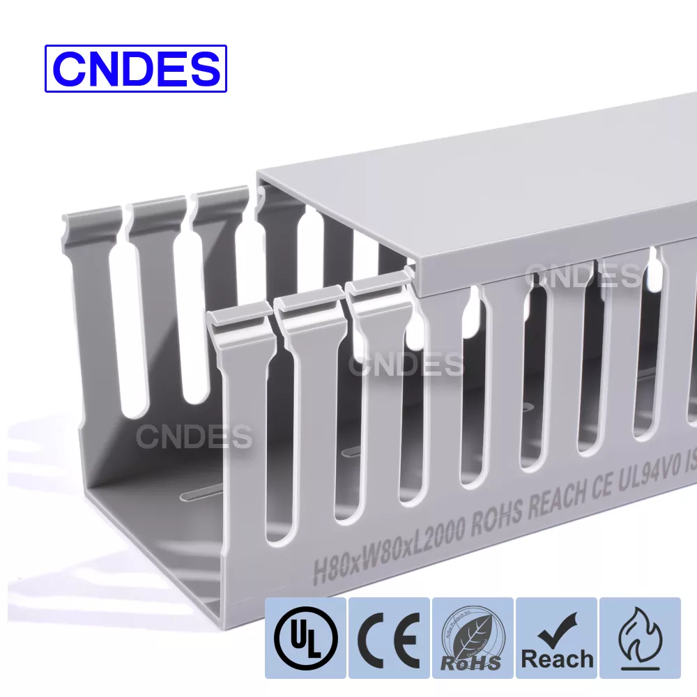 80×80 PVC stikalna plošča z režami