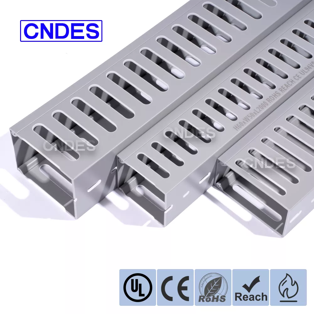 PVC zaprta reža za ožičenje